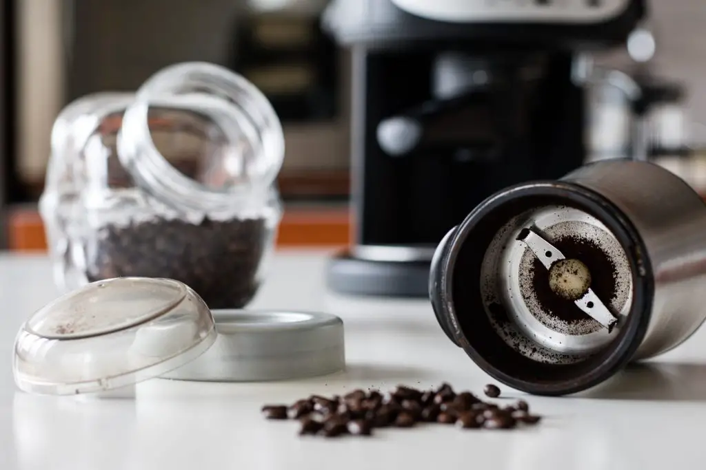 Do You Need to Wash Your Coffee Grinder